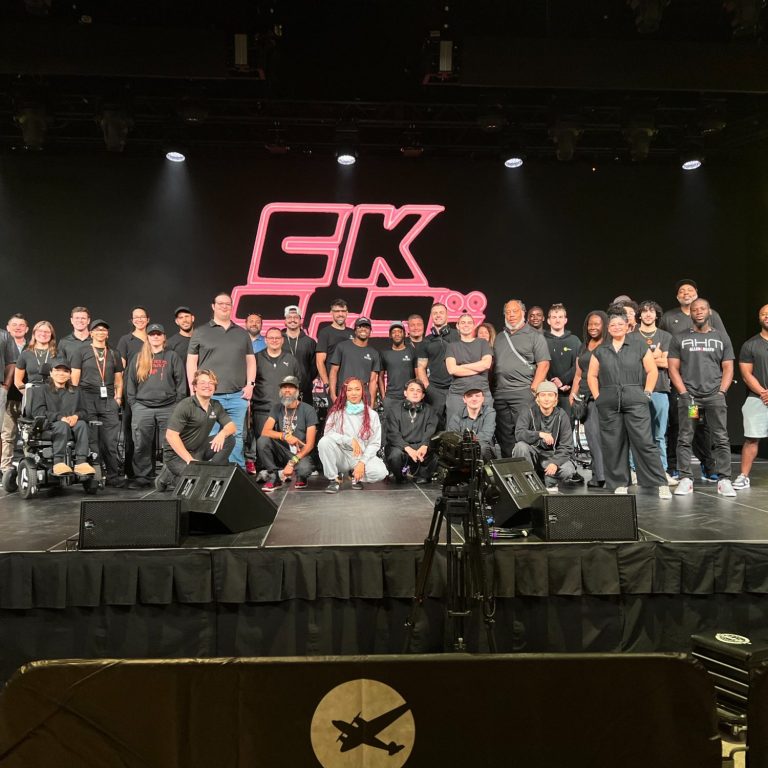 Crystal Kay Tour n Prep Concert Camera Utility